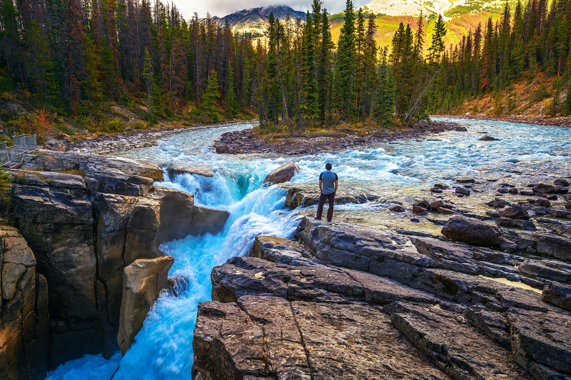 Jasper National Park, Canada — towering mountains and turquoise lakes