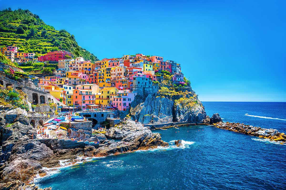 Italy holidays from Australia — the Amalfi Coast at golden hour